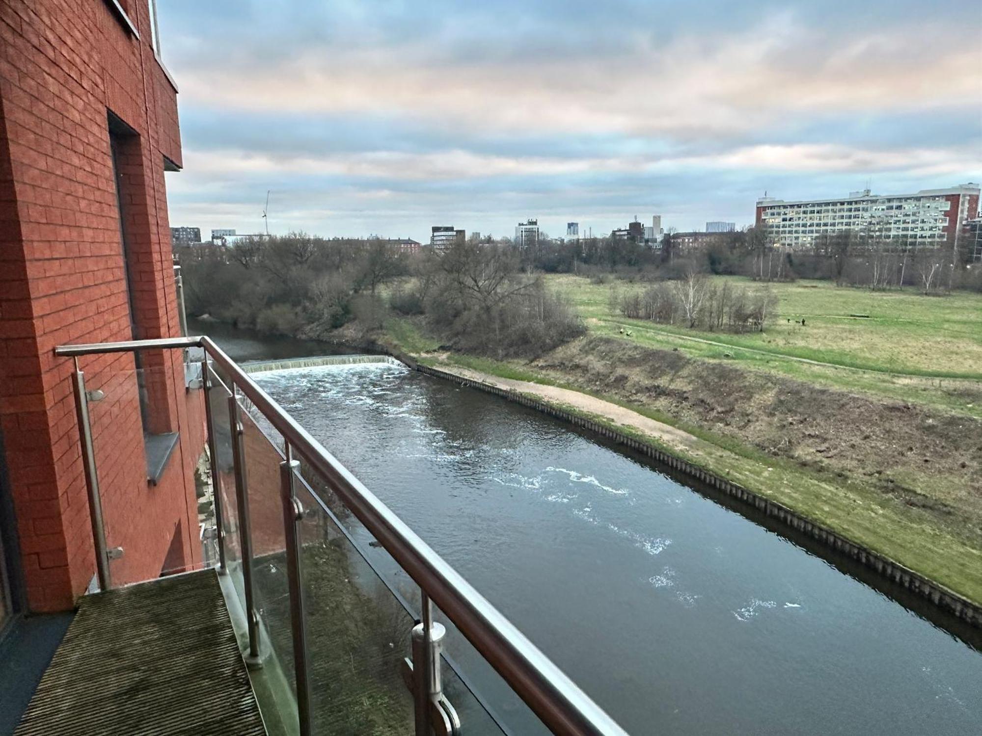 Adelphi Wharf Apartments By Beehosting Manchester Exteriér fotografie