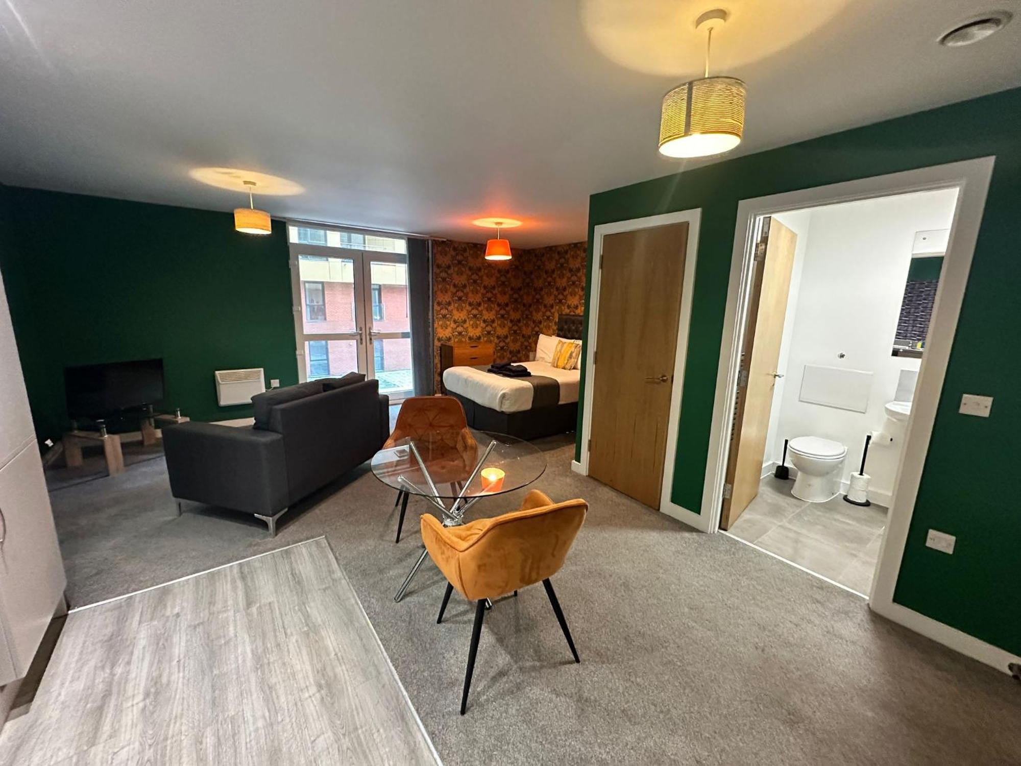 Adelphi Wharf Apartments By Beehosting Manchester Exteriér fotografie